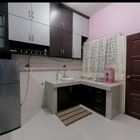 Umaira Homestay Chemor Экстерьер фото
